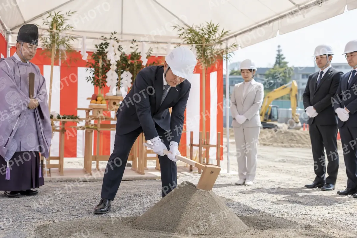 起工式でくわ入れをする関係者（総合建設・ビル・マンション・店舗・工場の写真 No.67）