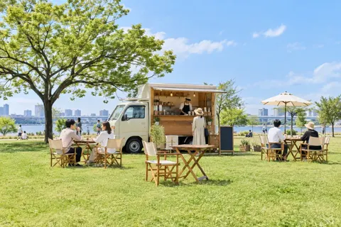 キッチンカーの写真 No.18