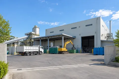 産業廃棄物・収集運搬の写真 No.11